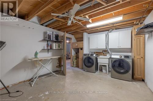 220 Harrison Pl, Central Elgin, ON - Indoor Photo Showing Laundry Room