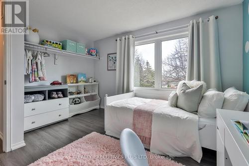 62 Old Colony Dr, Whitby, ON - Indoor Photo Showing Bedroom