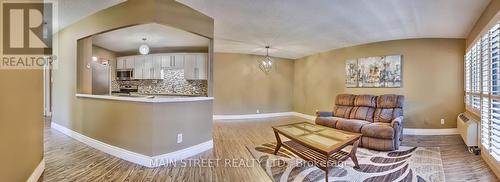 #310 -155 Main St N, Newmarket, ON - Indoor