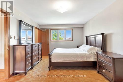 80 Thistle Ridge Road, Vaughan, ON - Indoor Photo Showing Bedroom