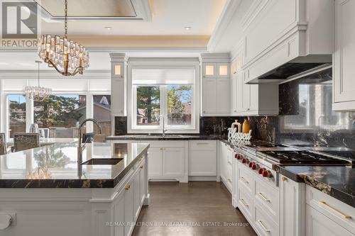 103 Stafford Rd, Toronto, ON - Indoor Photo Showing Kitchen With Double Sink