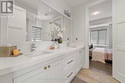 103 Stafford Road, Toronto, ON - Indoor Photo Showing Bathroom