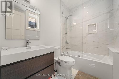103 Stafford Rd, Toronto, ON - Indoor Photo Showing Bathroom