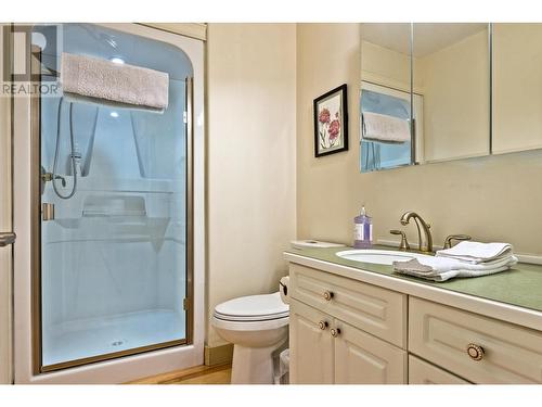 1417 85Th Street, Osoyoos, BC - Indoor Photo Showing Bathroom