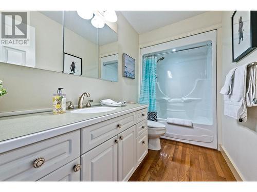 1417 85Th Street, Osoyoos, BC - Indoor Photo Showing Bathroom