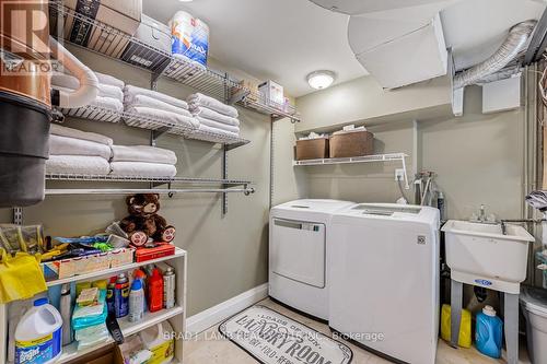 4 Caribou Rd, Toronto, ON - Indoor Photo Showing Laundry Room