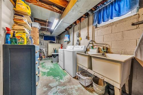3542 Fifteenth Street, Lincoln, ON - Indoor Photo Showing Laundry Room