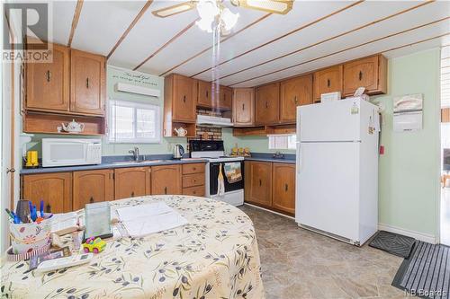 49 Crafts Cove Road, Wickham, NB - Indoor Photo Showing Kitchen