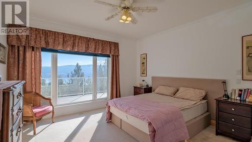 3084 Lakeview Cove Road, West Kelowna, BC - Indoor Photo Showing Bedroom