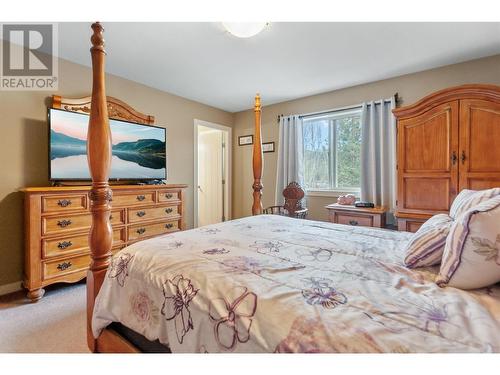 488 Similkameen Avenue, Princeton, BC - Indoor Photo Showing Bedroom