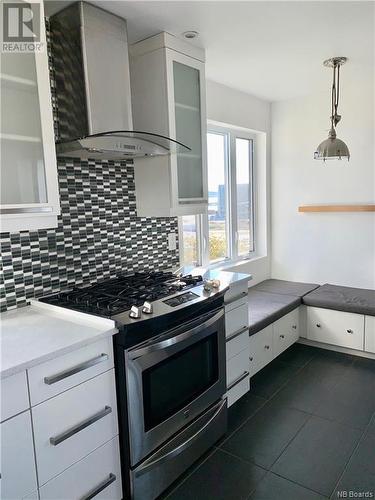 262 St James Street, Saint John, NB - Indoor Photo Showing Kitchen With Upgraded Kitchen