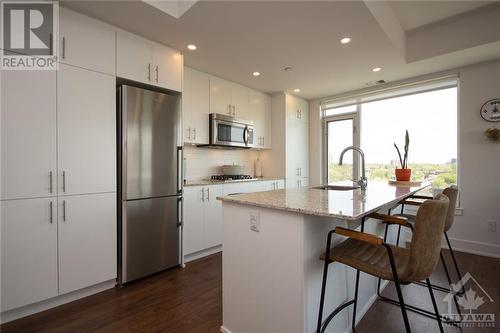 7 Marquette Avenue Unit#706, Ottawa, ON - Indoor Photo Showing Kitchen With Stainless Steel Kitchen With Upgraded Kitchen
