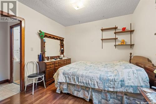541 Front Street, Duck Lake, SK - Indoor Photo Showing Bedroom