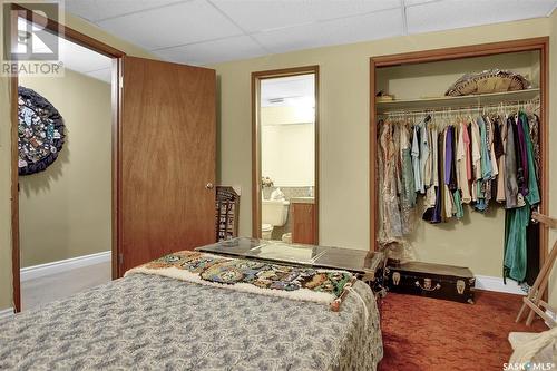 1 Dalgliesh Drive, Regina, SK - Indoor Photo Showing Bedroom