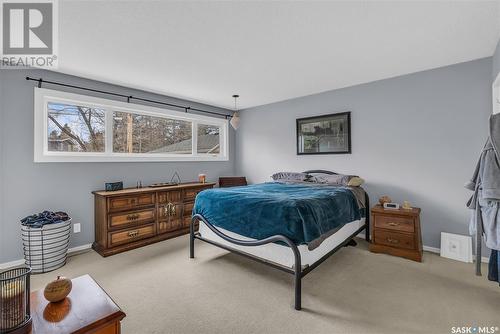 417 Preston Avenue S, Saskatoon, SK - Indoor Photo Showing Bedroom