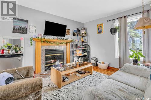 2125 Broadway Avenue, Saskatoon, SK - Indoor Photo Showing Living Room With Fireplace