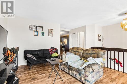 280 Bertha Street, Hawkesbury, ON - Indoor Photo Showing Living Room