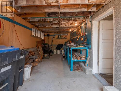 1027 Government Street, Penticton, BC - Indoor Photo Showing Basement