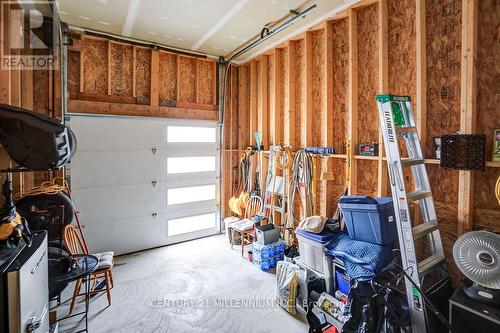 169 Main St W, Southgate, ON - Indoor Photo Showing Garage