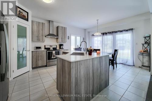 44 Whitton Dr, Brant, ON - Indoor Photo Showing Kitchen With Double Sink