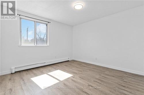 #304 -440 Central Ave, London, ON - Indoor Photo Showing Other Room