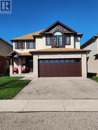 2221 LILAC AVE  London, ON N6K 5C5