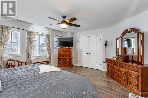 2221 Lilac Ave, London, ON - Indoor Photo Showing Bedroom