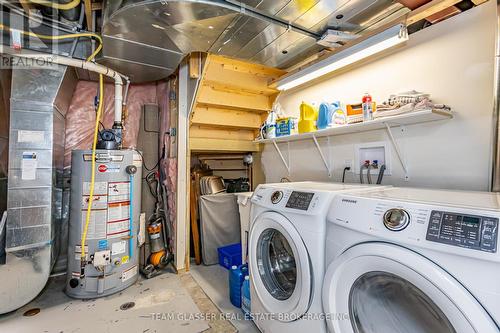 2221 Lilac Ave, London, ON - Indoor Photo Showing Laundry Room