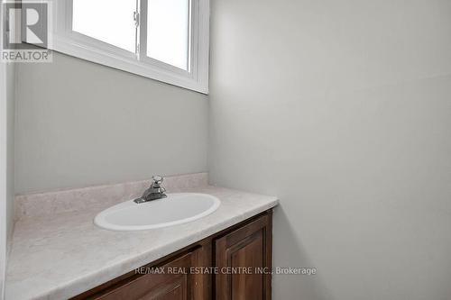 #2 -1338 Upper Gage Ave, Hamilton, ON - Indoor Photo Showing Bathroom