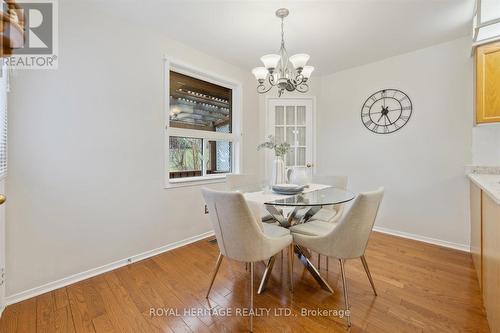 1182 Baker St, Peterborough, ON - Indoor Photo Showing Dining Room