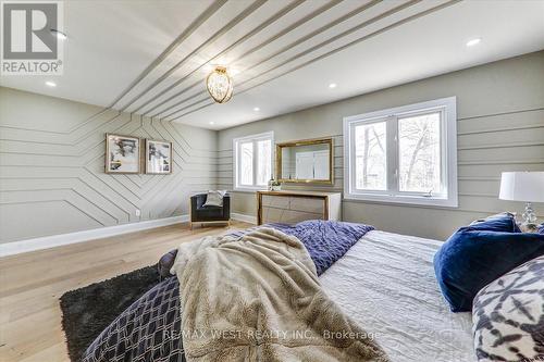49 Starry Cres, Toronto, ON - Indoor Photo Showing Bedroom