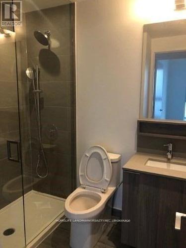 5106 - 950 Portage Parkway, Vaughan, ON - Indoor Photo Showing Bathroom