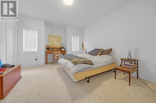 3 John Weddell Avenue, East Gwillimbury, ON - Indoor Photo Showing Bedroom