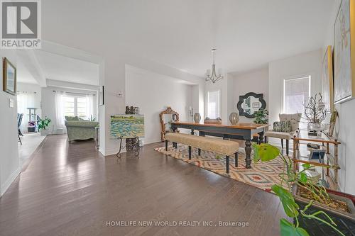 3 John Weddell Ave, East Gwillimbury, ON - Indoor Photo Showing Other Room