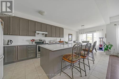 3 John Weddell Ave, East Gwillimbury, ON - Indoor Photo Showing Kitchen With Upgraded Kitchen