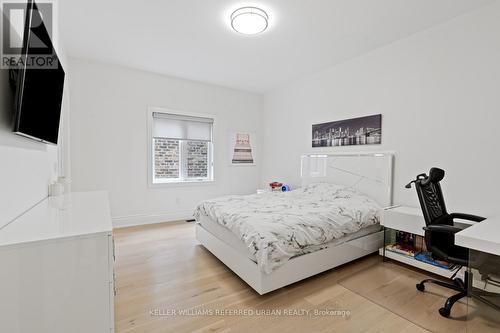 51 Ria Crt, King, ON - Indoor Photo Showing Bedroom