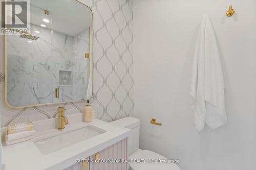 157 Gailcrest Circle, Vaughan, ON - Indoor Photo Showing Bathroom