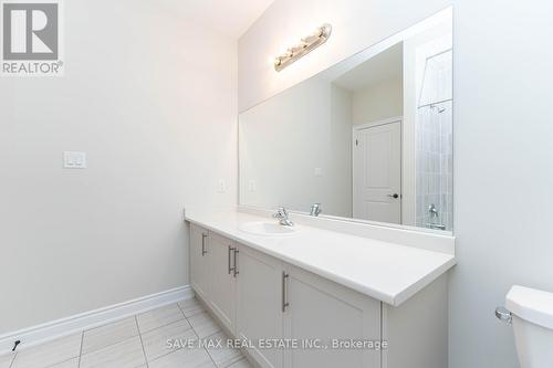 26 Birchwood Lane N, Essa, ON - Indoor Photo Showing Bathroom