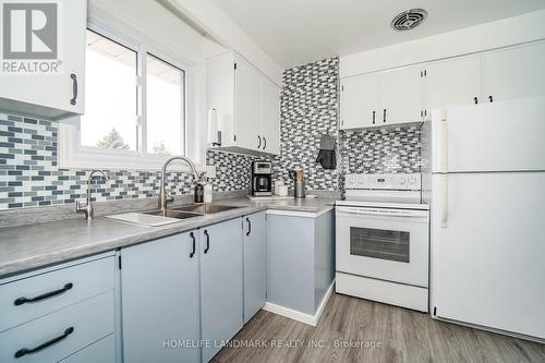 96 Cresthaven Dr, Toronto, ON - Indoor Photo Showing Kitchen With Double Sink