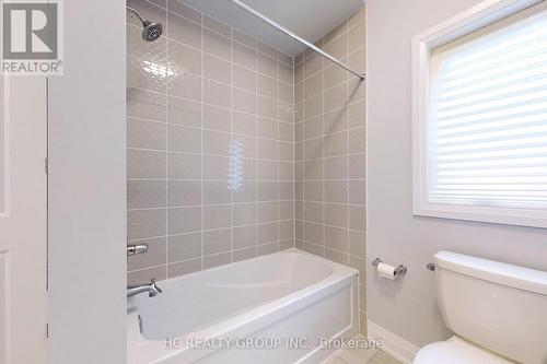 10 Periwinkle Road, Springwater, ON - Indoor Photo Showing Bathroom