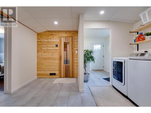 4962 Meadowbrook Road, Prince George, BC - Indoor Photo Showing Laundry Room
