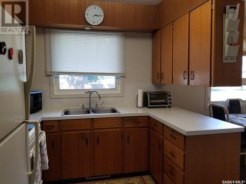 1283 Veterans Crescent, Estevan, SK - Indoor Photo Showing Kitchen With Double Sink