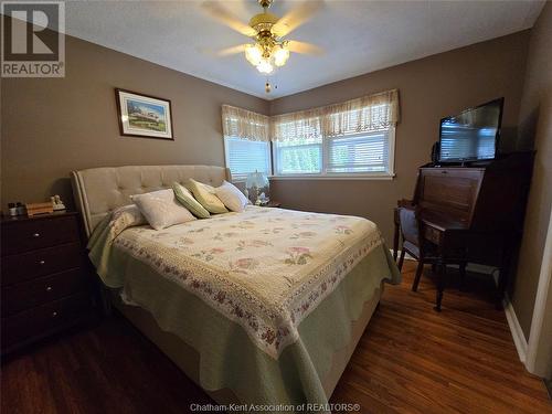 260 Mcnaughton Avenue West, Chatham, ON - Indoor Photo Showing Bedroom