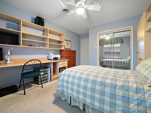 Bedroom - 575 Boul. Alexis-Nihon, Montréal (Saint-Laurent), QC - Indoor Photo Showing Bedroom