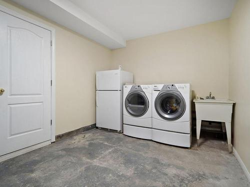 Laundry room - 575 Boul. Alexis-Nihon, Montréal (Saint-Laurent), QC - Indoor Photo Showing Laundry Room