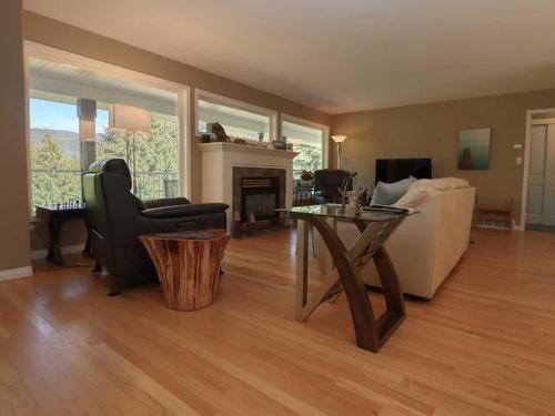 4830 Goodwin Road, South Shuswap, BC - Indoor With Fireplace