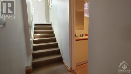 Lower stair to foyer - 357 Wilmont Avenue, Ottawa, ON 