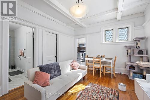 76 Rosemount Ave, Toronto, ON - Indoor Photo Showing Living Room