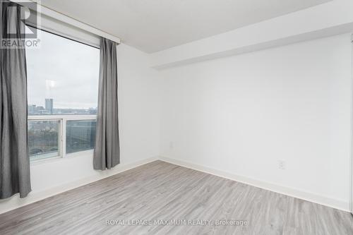 #1704 -5 Concorde Pl S, Toronto, ON - Indoor Photo Showing Other Room