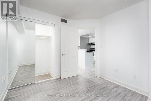 #1704 -5 Concorde Pl S, Toronto, ON - Indoor Photo Showing Other Room